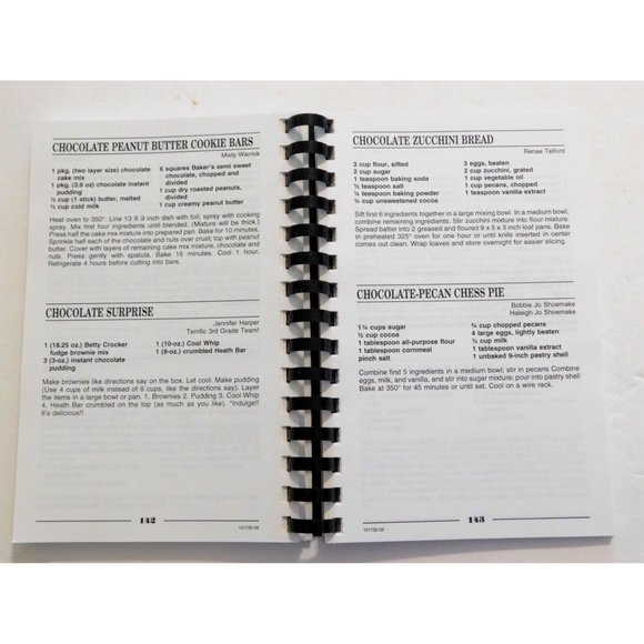 Green Cuisine Cookbook 2009 Collection of Recipes Green Elementary PTA Spiral PB - Picture 6 of 6